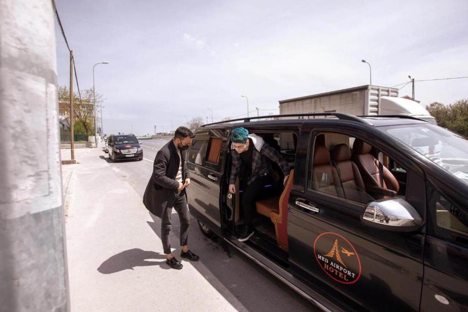 Hotel Med Airport
